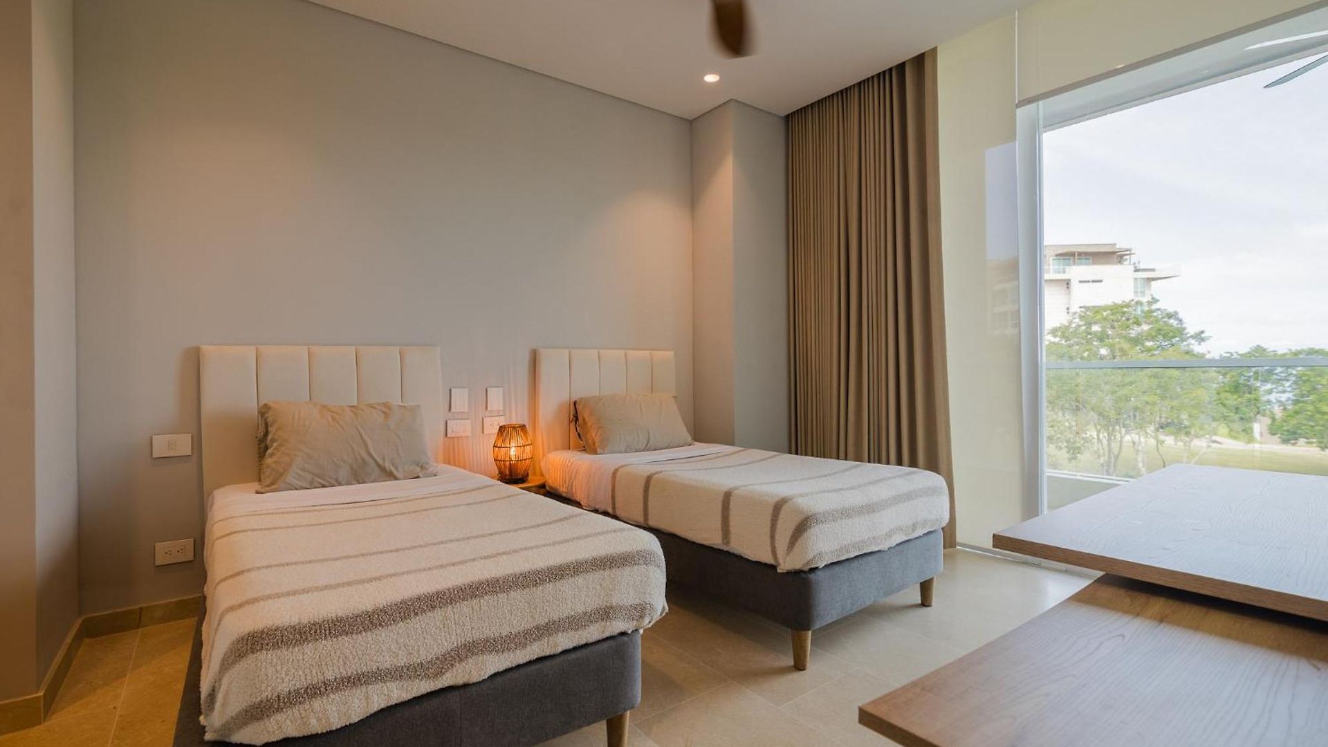 2br With Balcony And Amazing Views Cartagena