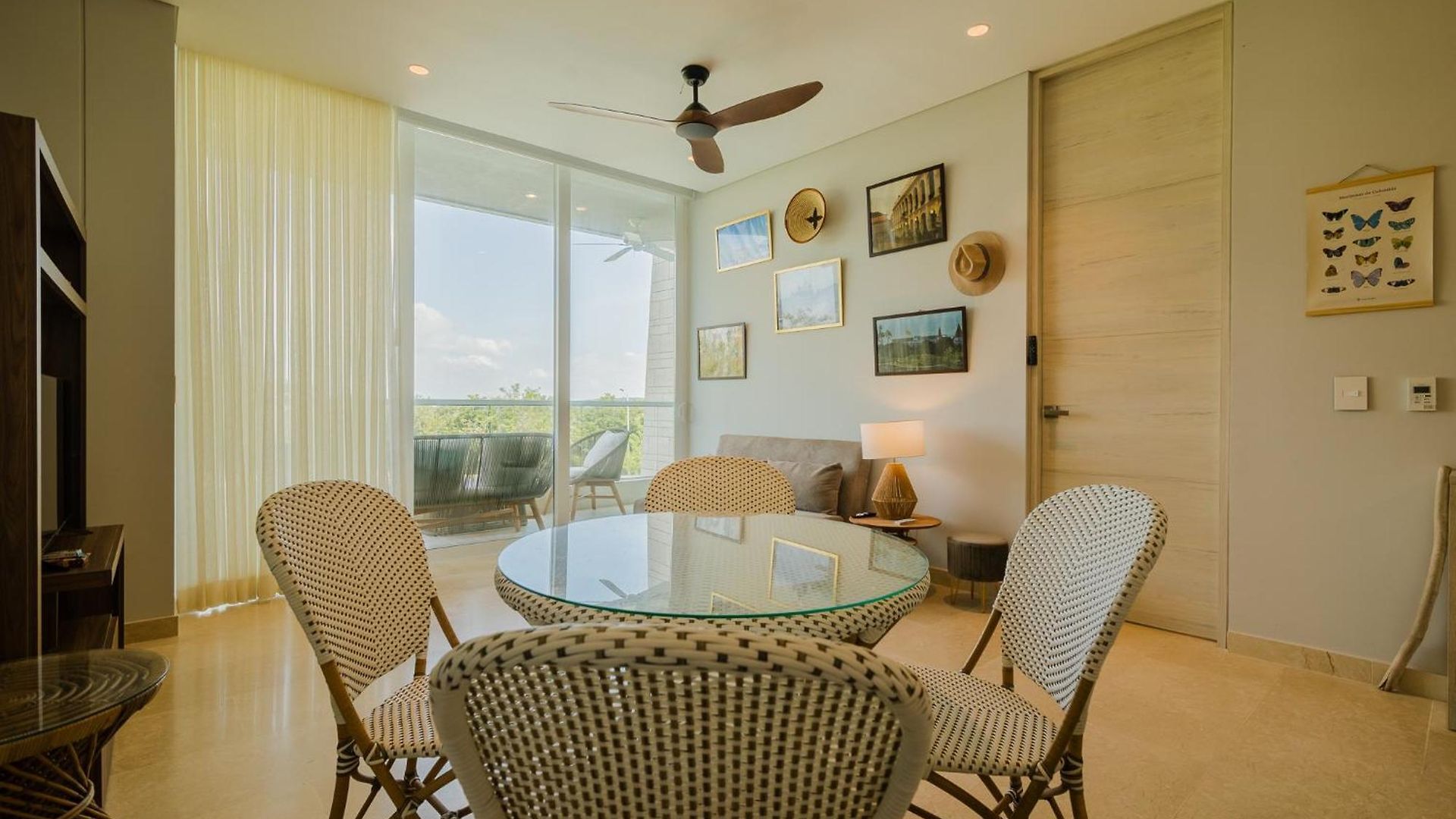 2br With Balcony And Amazing Views