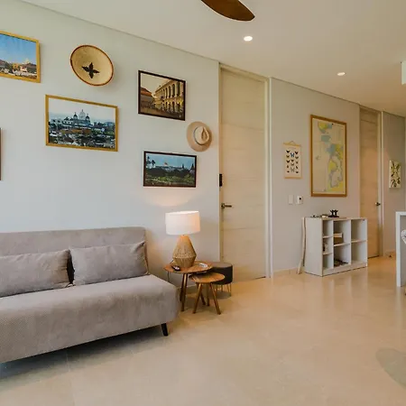 2br With Balcony And Amazing Views *