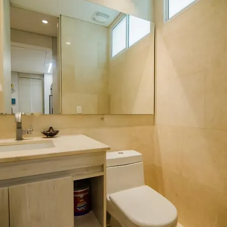 2br With Balcony And Amazing Views Apartamento